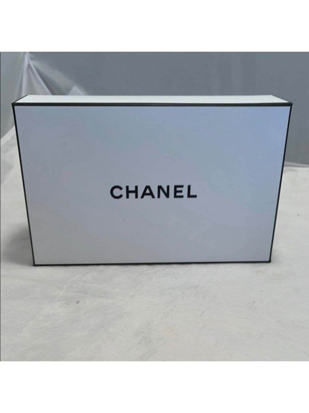 CHANEL Classic White Gift Box